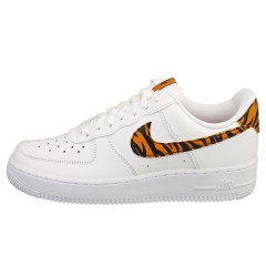 Nike AIR FORCE 1 07 Women Fashion Trainers in White Tiger