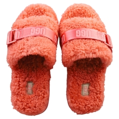 UGG FLUFFITA Women Slippers Sandals in Pink Blossom