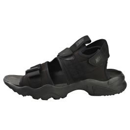 nike shoes 50 discount