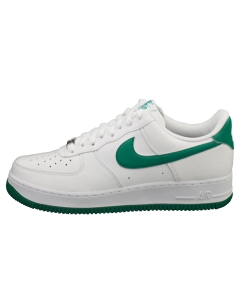 Nike AIR FORCE 1 07 Men Fashion Trainers in White Green