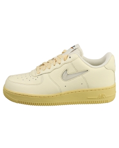 Nike AIR FORCE 1 07 LX Women Fashion Trainers in Coconut Milk