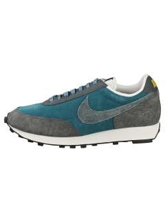 Nike DAYBREAK Men Casual Trainers in Turquoise