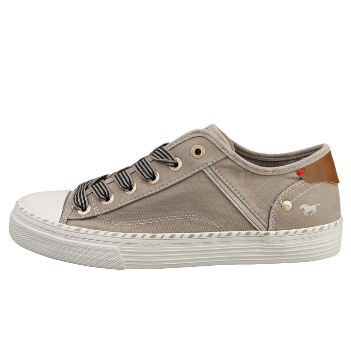 Ladies low 2024 top trainers