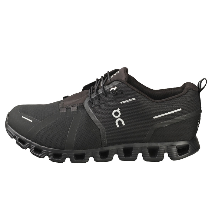 On Running CLOUD 5 WATERPROOF Men Running Trainers in Black On Running CLOUD 5 WATERPROOF Men Running Trainers in Black